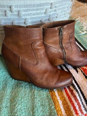 Kork-Ease Michelle wedge ankle boots Cruz brown 9